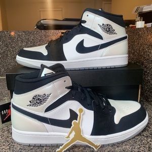 Jordan 1 Mid SE Diamond Shorts 2022